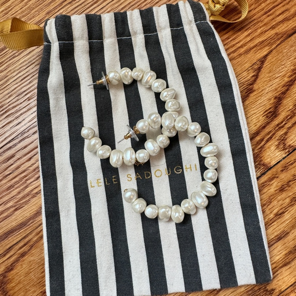 Lele Sadoughi pearl hoops